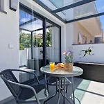 Casa D'alem I & Ii By Lovelystay Machico (Madeira)