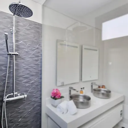 Casa D'alem I & Ii By Lovelystay 마치코