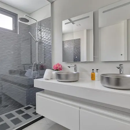 Casa D'alem I & Ii By Lovelystay Apartment