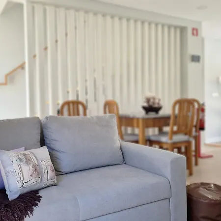 Casa D'alem I & Ii By Lovelystay 아파트 *