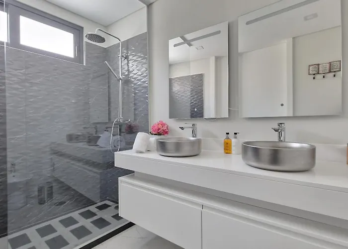 Casa D'alem I & Ii By Lovelystay Apartment